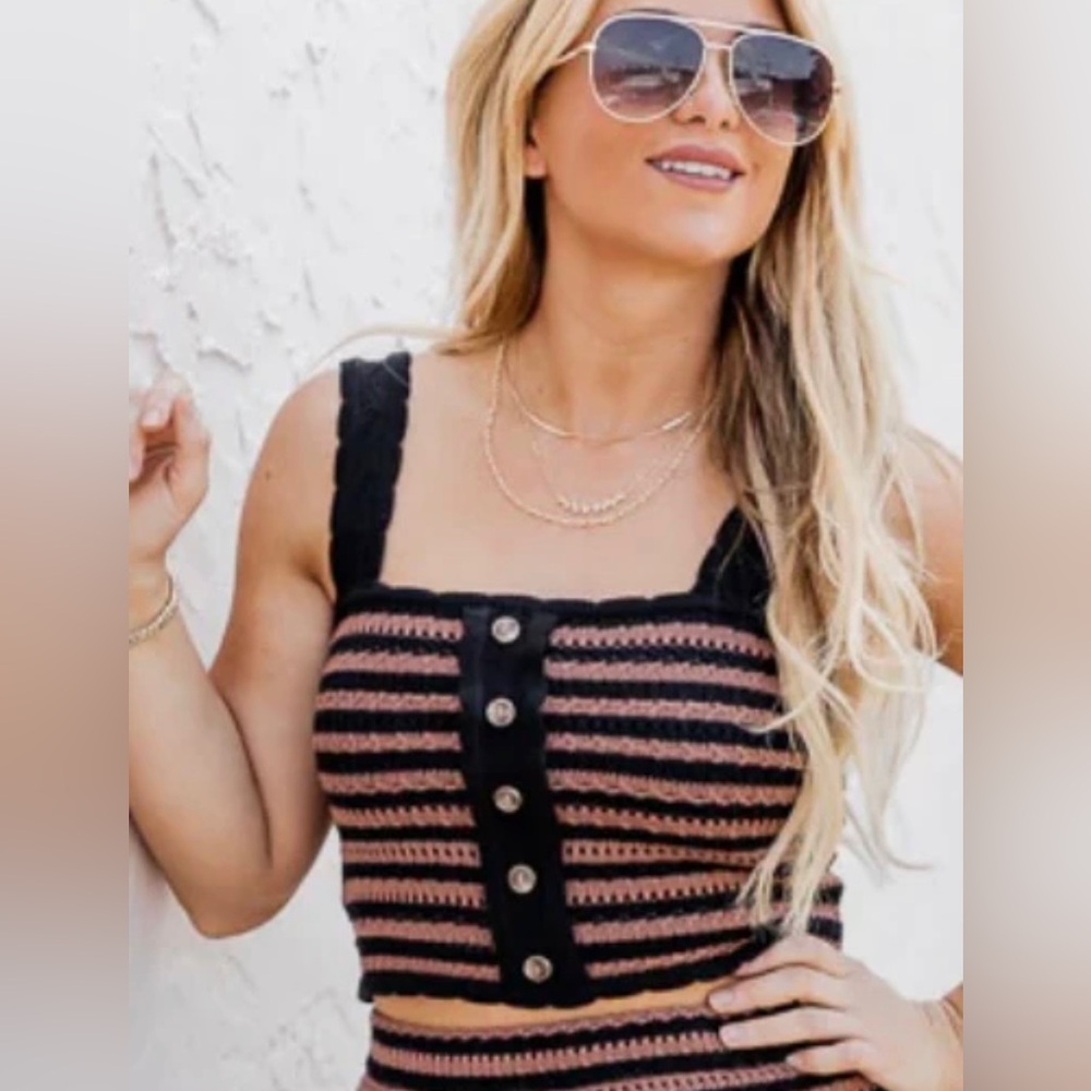 Pink Lily Valentano Crochet Top